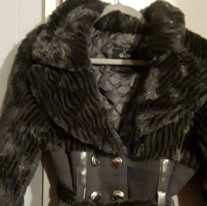 Faux fur,Gray Jacket!!